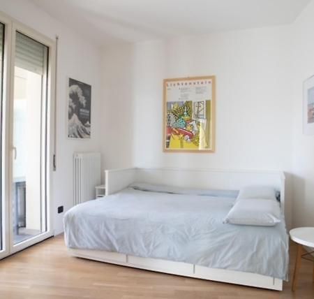 Ferienwohnung Grande Monolocale Con Parcheggio Interrato Incluso Genua Exterior foto